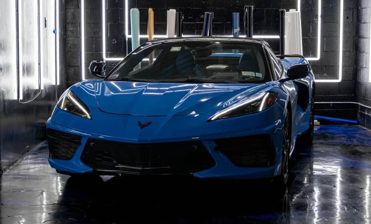 Corvette C8 3LT Convertible